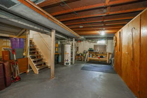 501 Terrace Dr, Waterloo, IA 50702, USA Photo 25