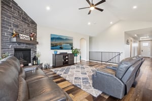 Prairie Lark Ln-S0207-014.jpg