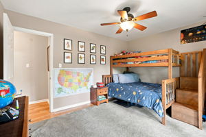  Photo 47