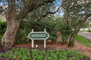 Gated and exclusive, the Sailmaker community is a rare find that is both pet- and Airbnb-friendly (THIS UNIT HAS INCOME HISTORY OF $75k+ ANNUALLY)....