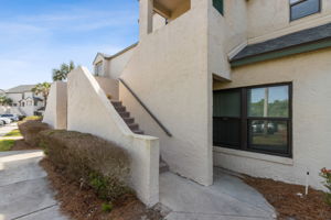 Front Entry Detail
