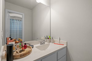 Photo 31