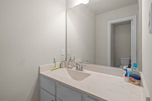  Photo 37