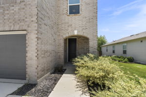  Photo 41