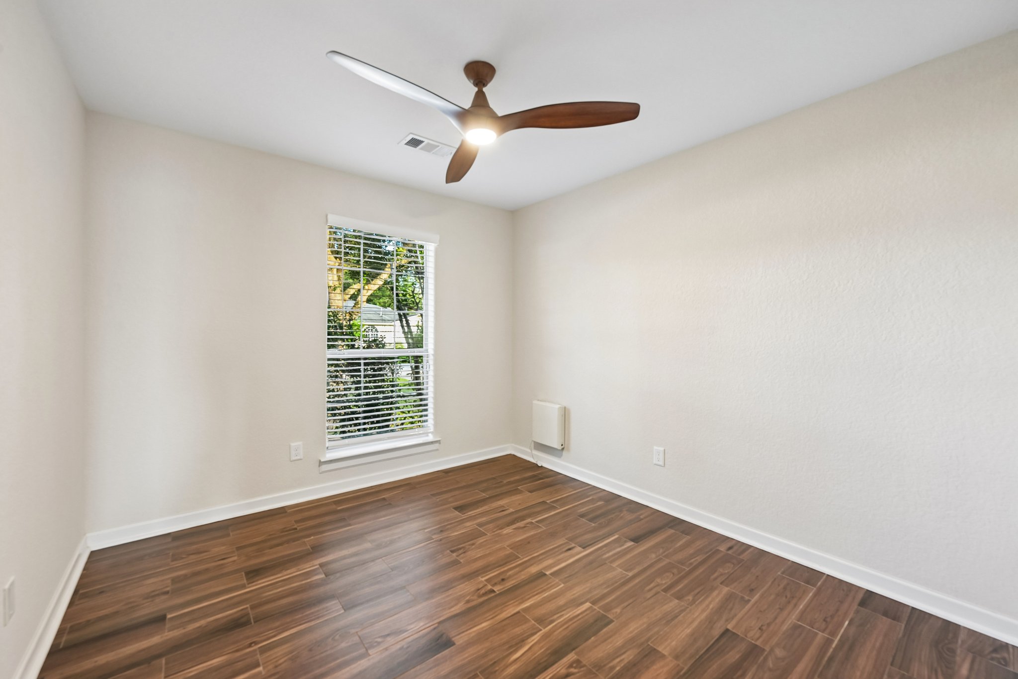 Bayou Dr-S0710-024.jpg