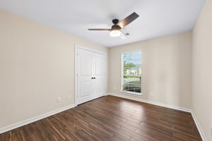 Bayou Dr-S0710-023.jpg