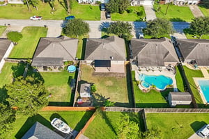 Bayou Dr-S0710-042.jpg