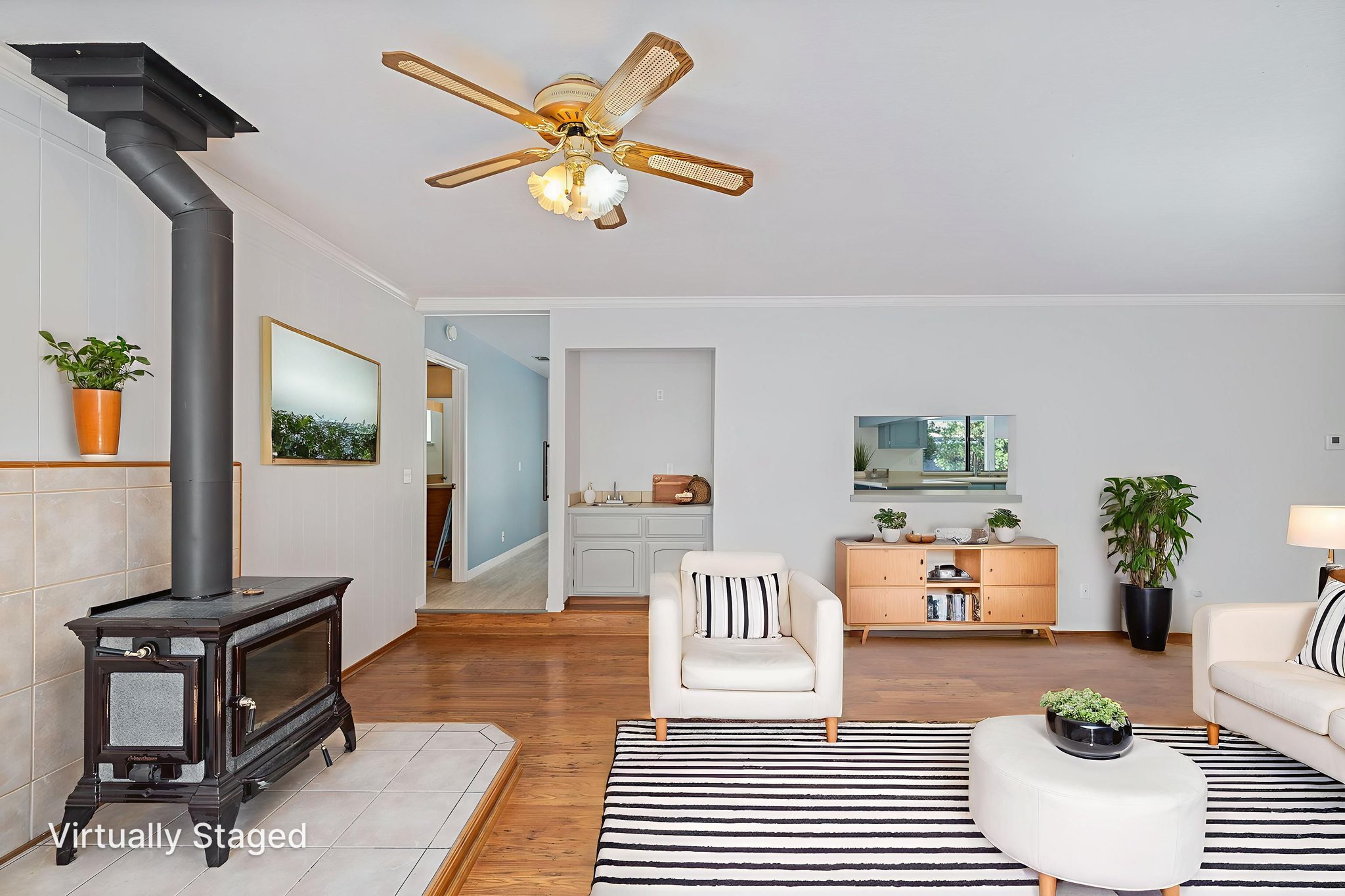 50128DeerMeadow-25 virtually staged.jpeg