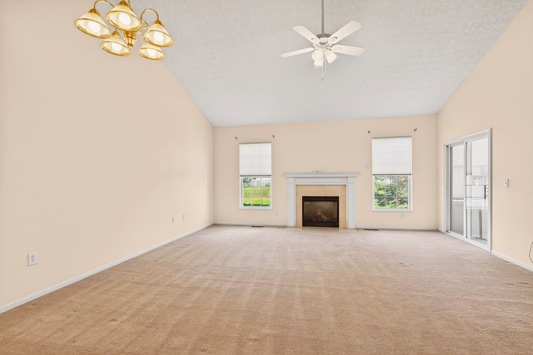 5013 Julia Ann Dr 43