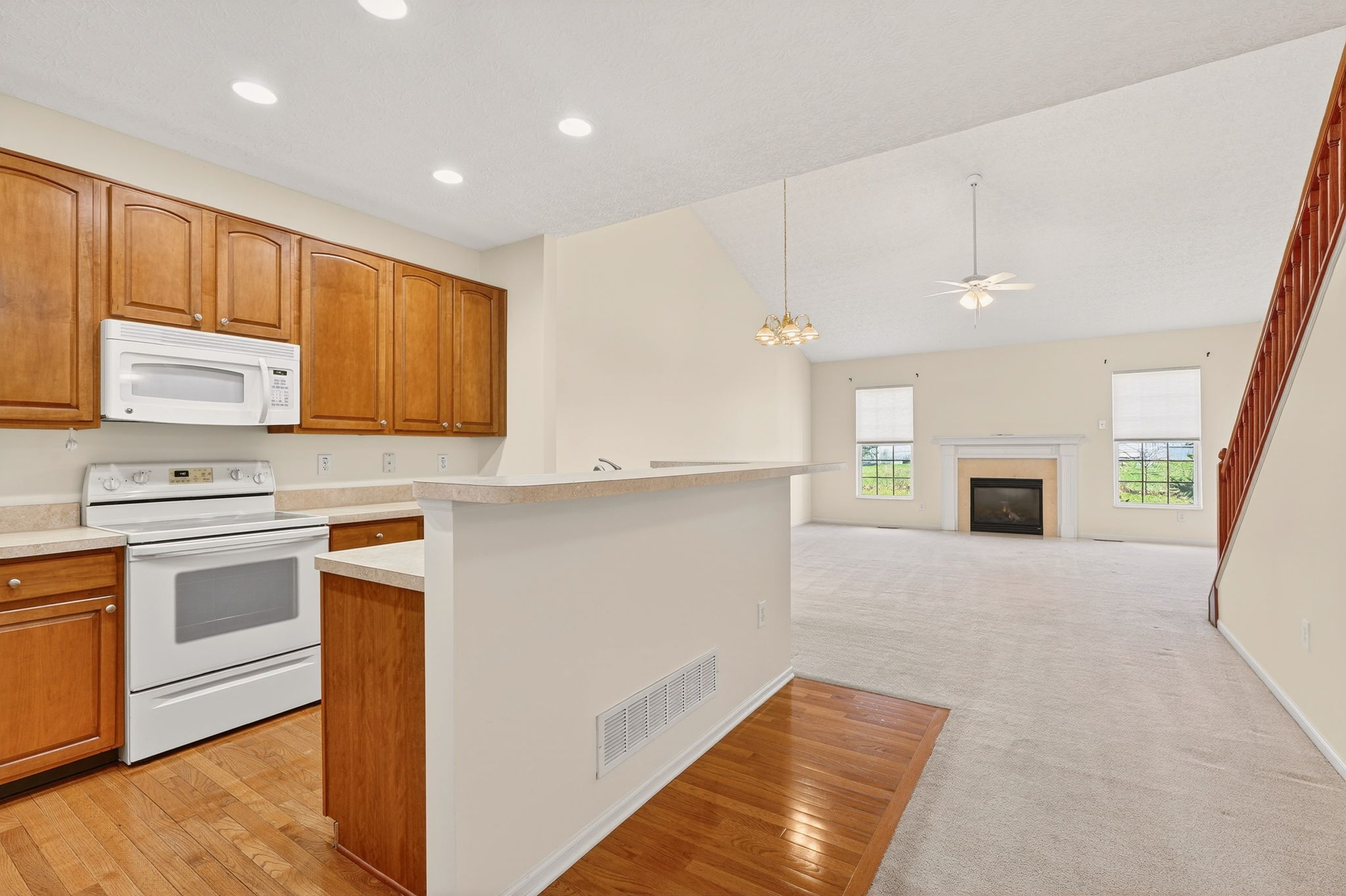 5013 Julia Ann Dr 48