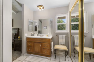 Primary Ensuite Bathroom