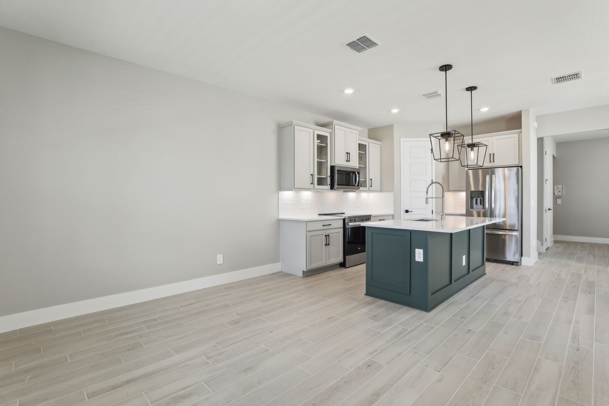 Orlando - Silverleaf Reserve - 5015 Railroad Vine Alley Winter Garden FL 34787 - 011