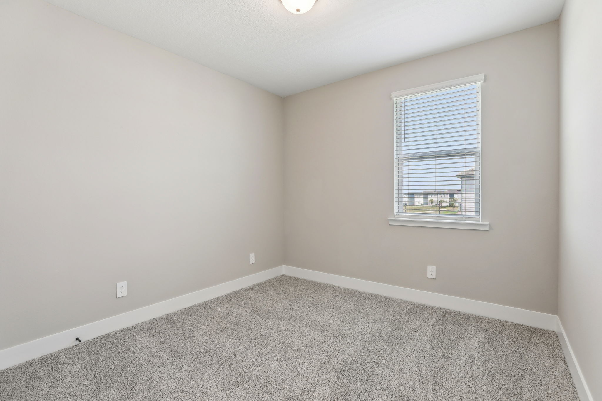 Orlando - Silverleaf Reserve - 5015 Railroad Vine Alley Winter Garden FL 34787 - 028