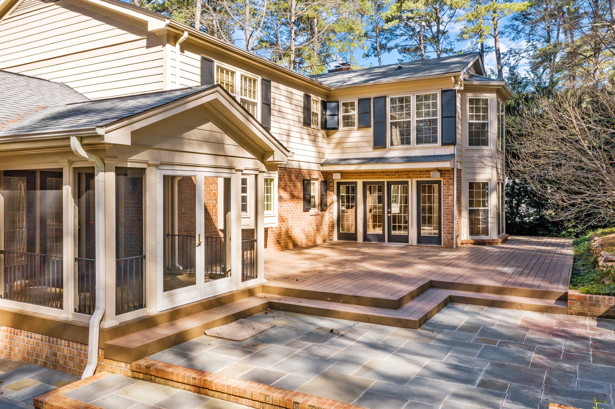 5016 Hermitage Dr, Raleigh, NC 27612, USA Photo 14