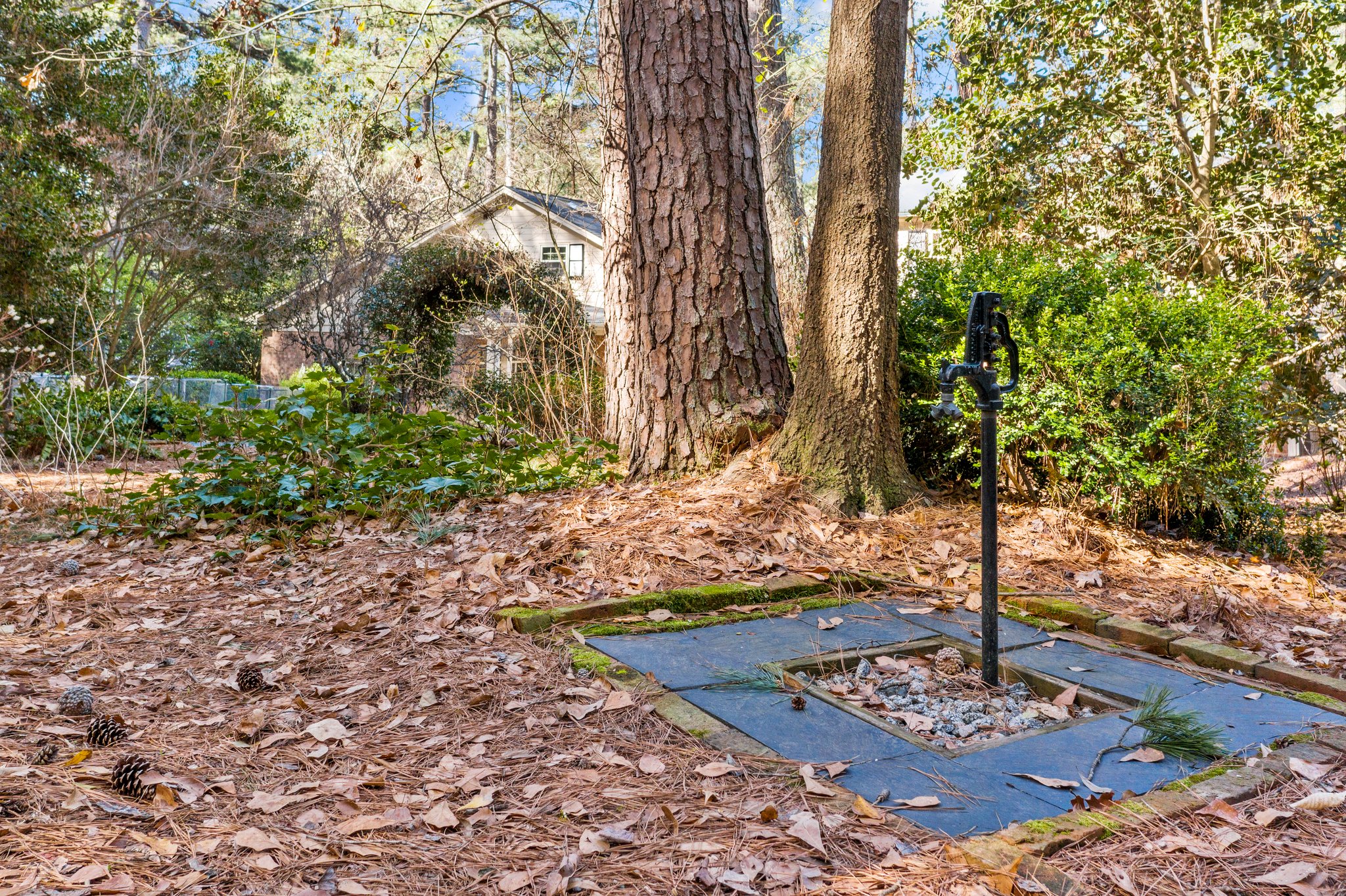 5016 Hermitage Dr, Raleigh, NC 27612, USA Photo 27