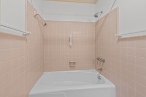 5016 Hermitage Dr, Raleigh, NC 27612, USA Photo 68