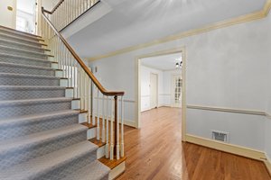 5016 Hermitage Dr, Raleigh, NC 27612, USA Photo 53