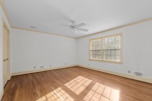 5016 Hermitage Dr, Raleigh, NC 27612, USA Photo 69