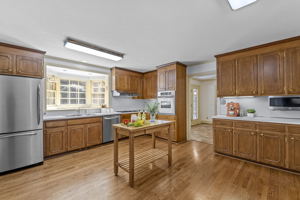 5016 Hermitage Dr, Raleigh, NC 27612, USA Photo 73