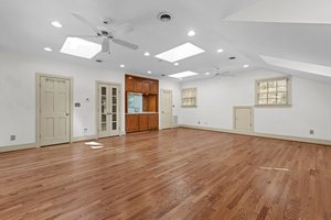 5016 Hermitage Dr, Raleigh, NC 27612, USA Photo 64