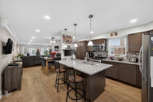 5016 Jarlath Ave, Skokie, IL 60077_009