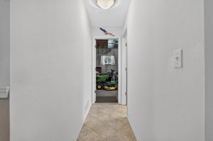  Photo 100