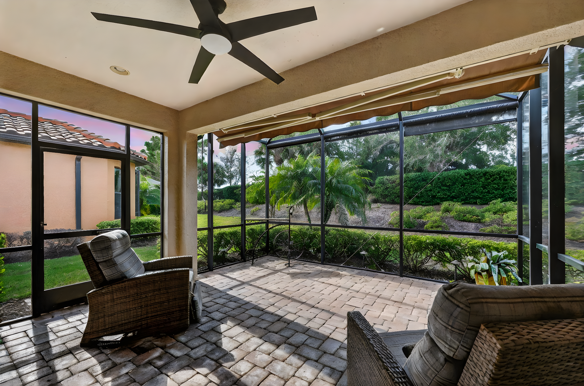 Savora Rn - G84A0097 day to dusk.jpeg