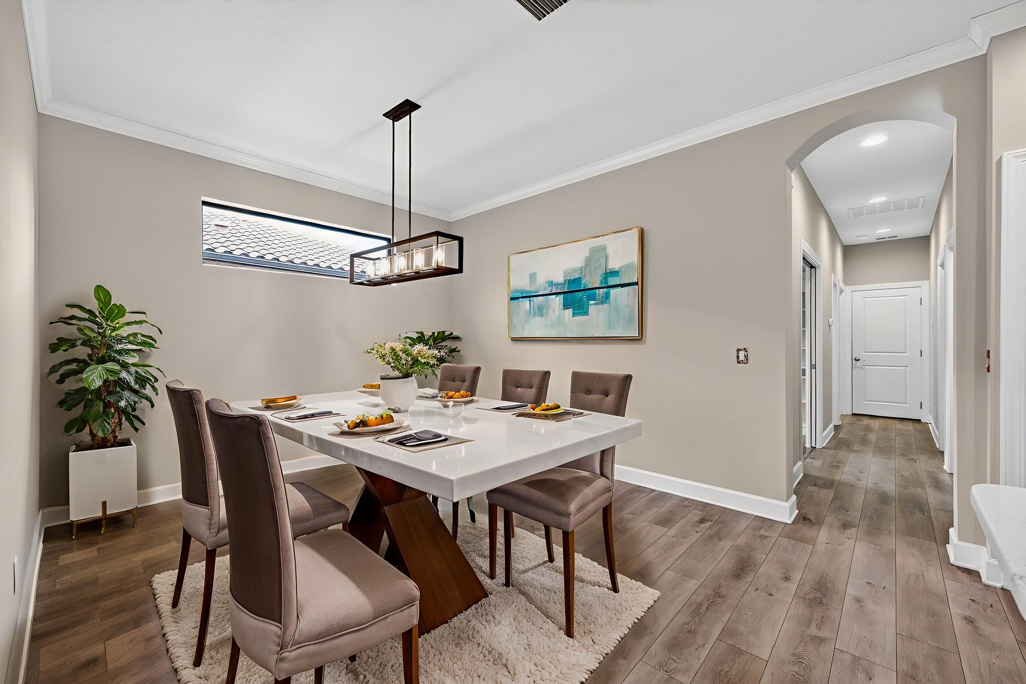 Savora Rn - G84A0049 virtually staged.jpeg