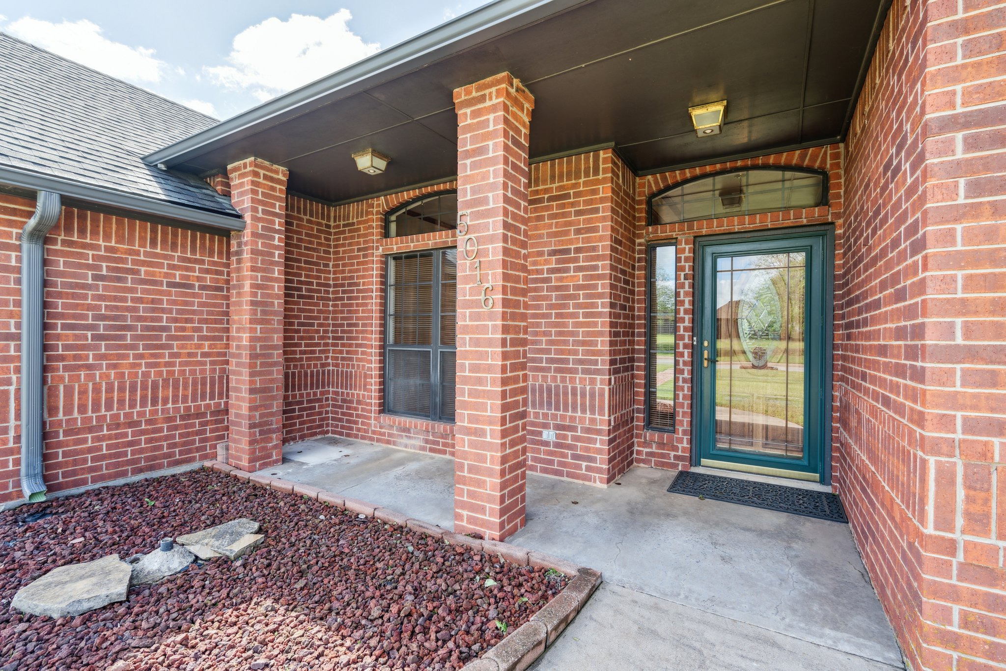 5016 SW Malcom Rd_006.jpg