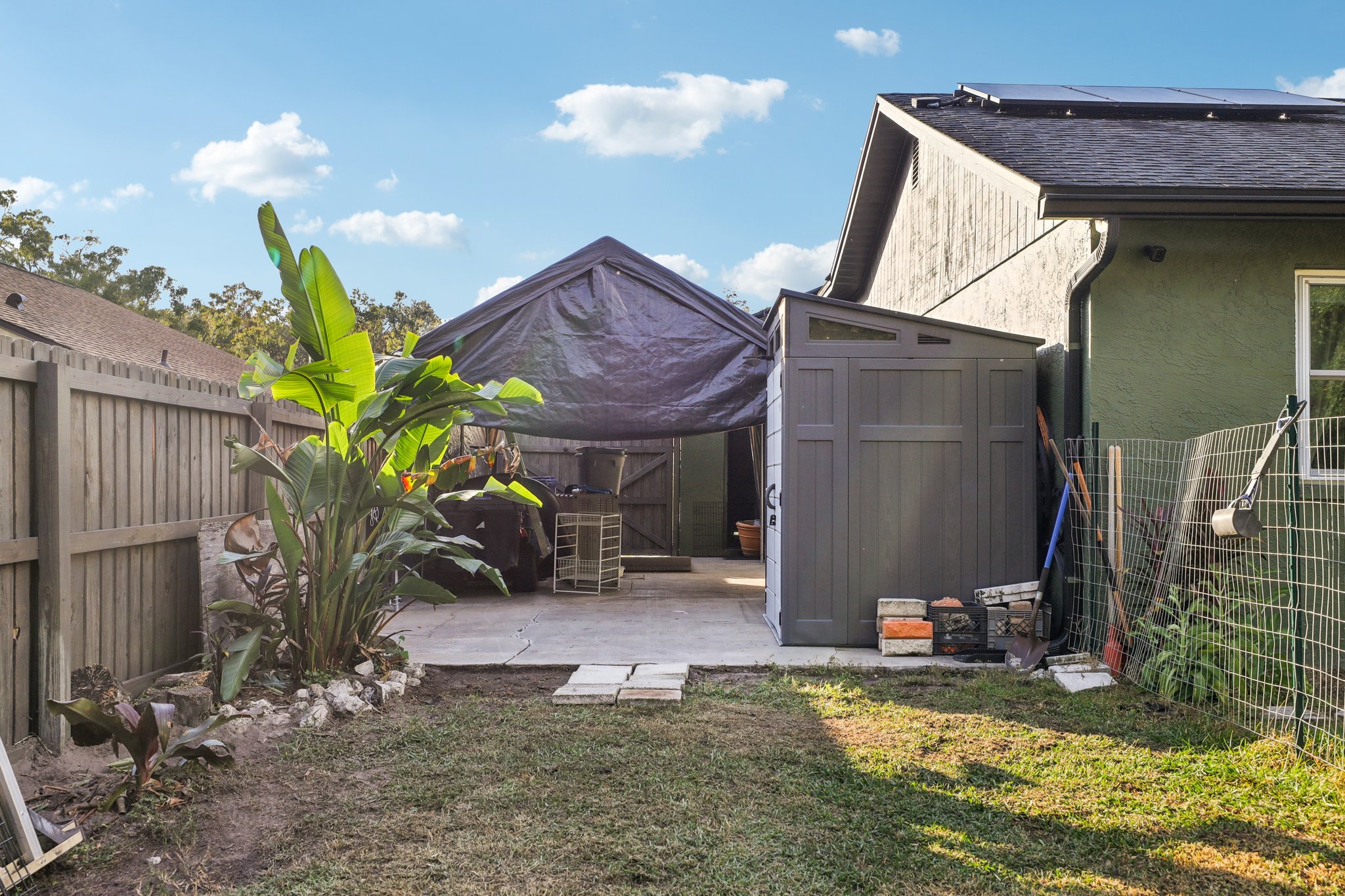 Swallow Dr-S0811-048.jpg