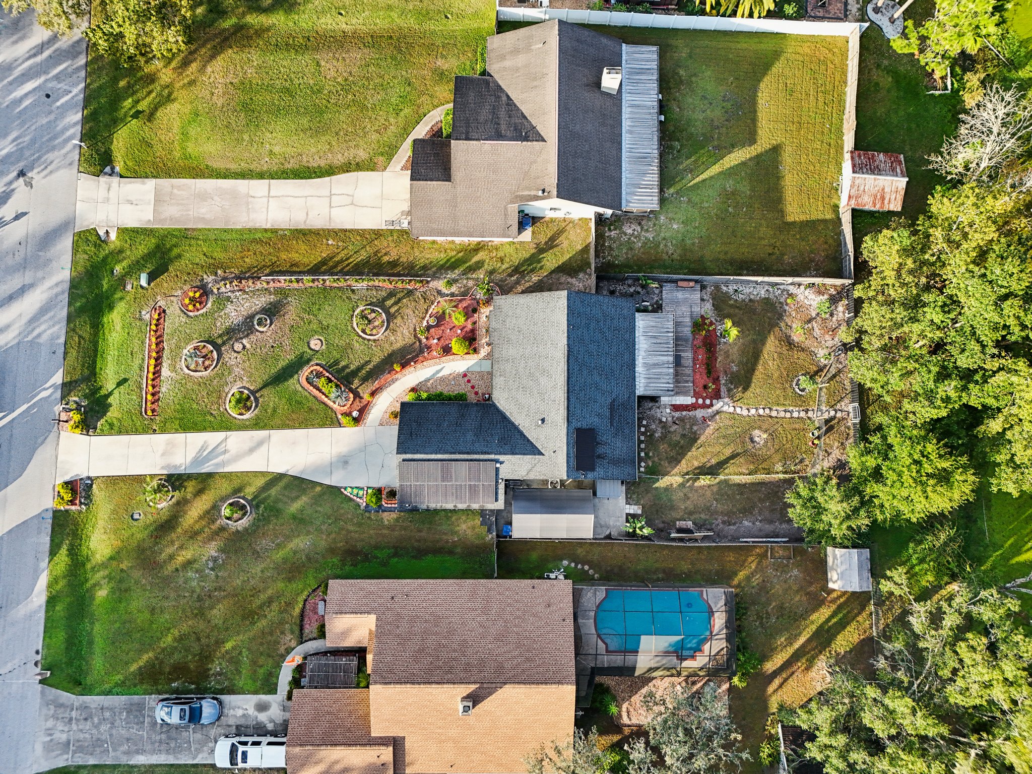 Swallow Dr-S0811-060.jpg