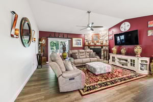 Swallow Dr-S0811-008.jpg