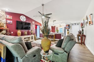 Swallow Dr-S0811-010.jpg