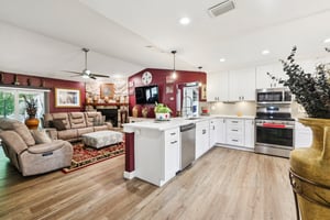 Swallow Dr-S0811-014.jpg