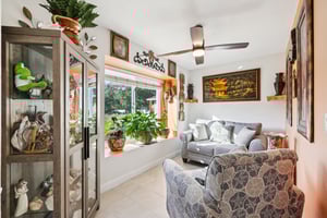 Swallow Dr-S0811-028.jpg