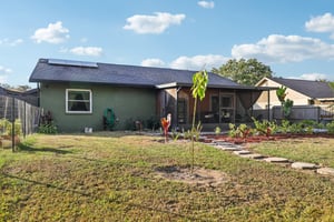 Swallow Dr-S0811-046.jpg