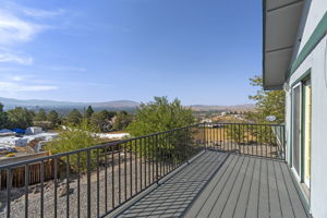 5017 Pleasant View Dr, Sparks, NV 89434, USA Photo 21