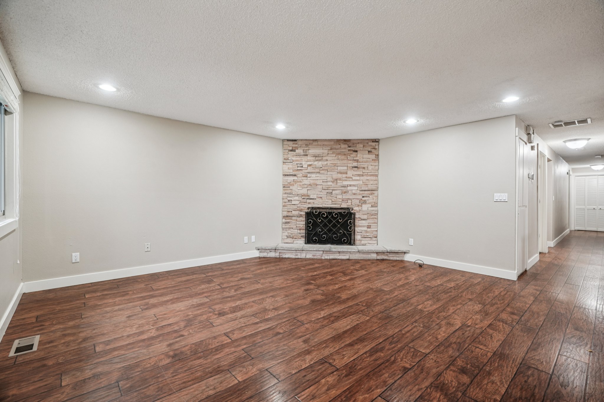 SE 45th Ave-S1812-006.jpg