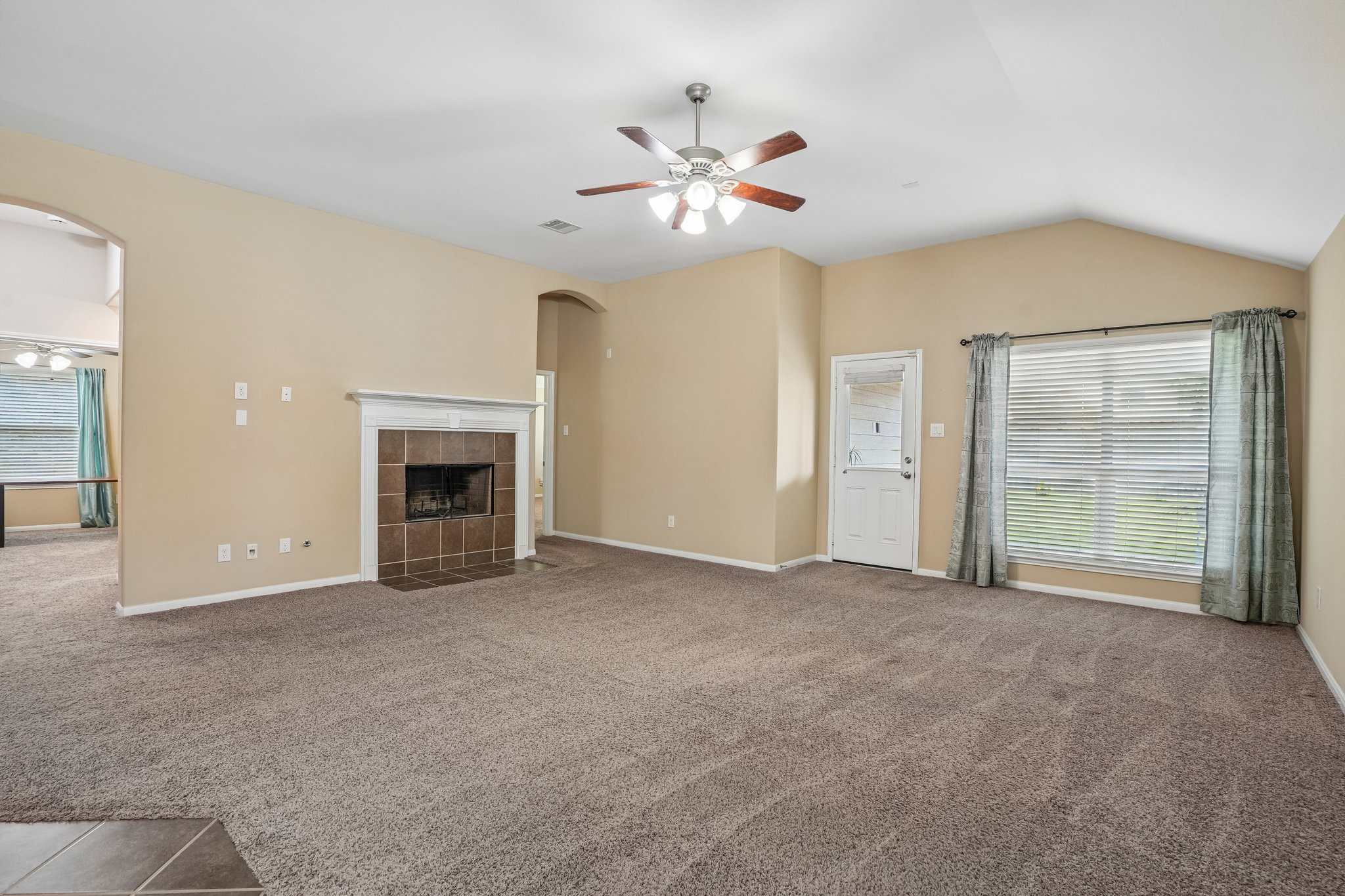 Bay Ln-S2606-008.jpg