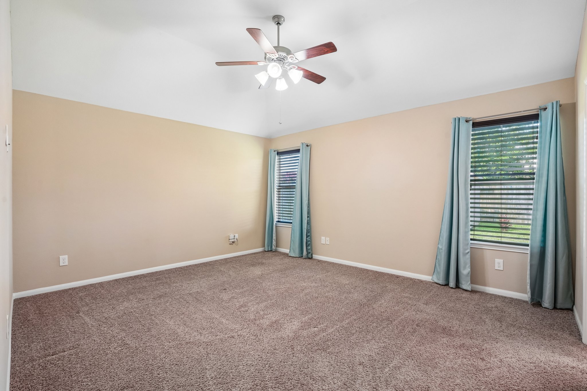 Bay Ln-S2606-016.jpg