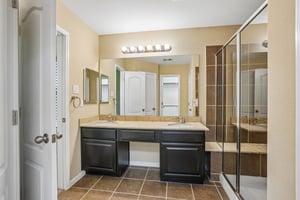 Bay Ln-S2606-020.jpg