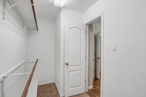 Bay Ln-S2606-022.jpg