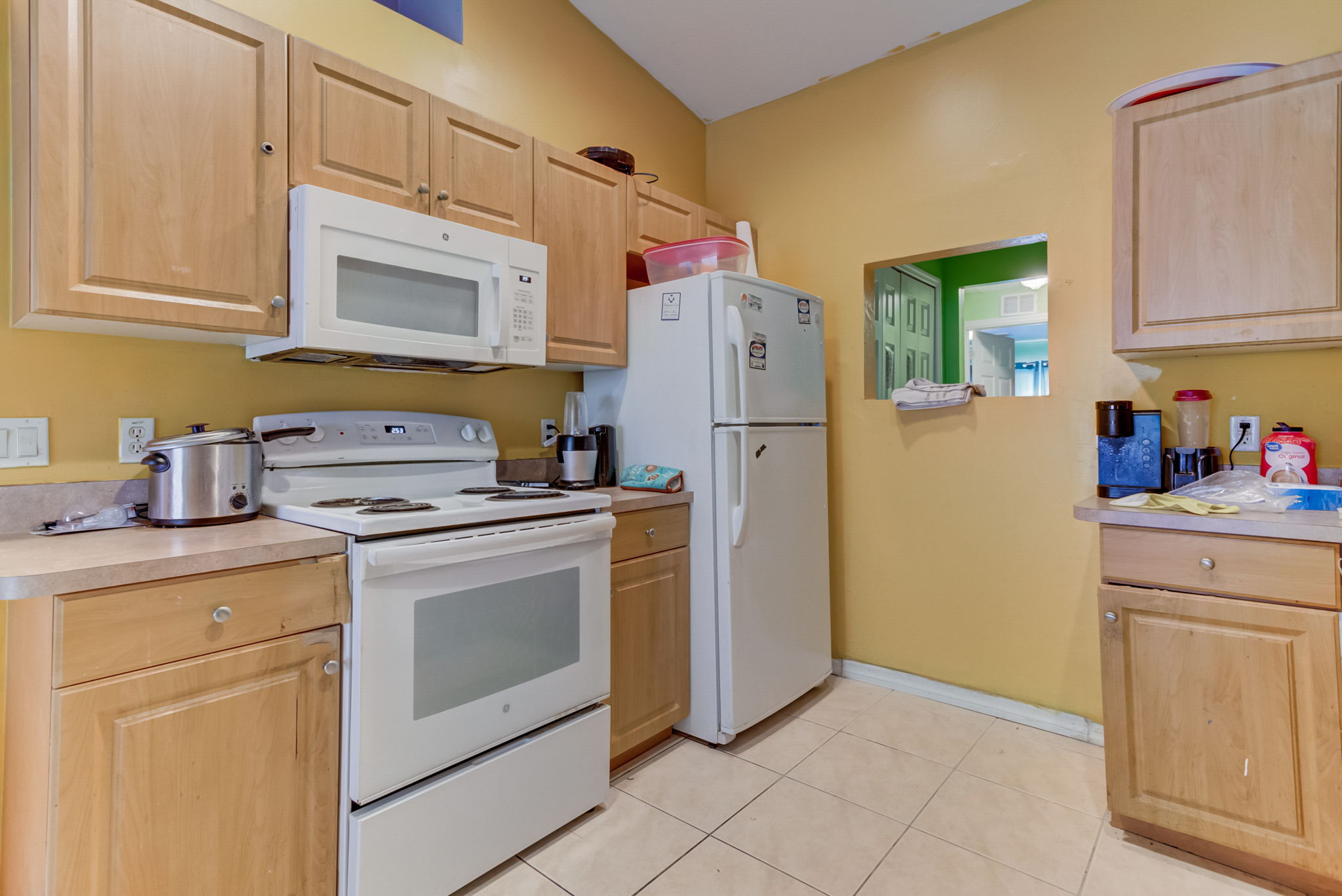 S Rosebud Cir-012