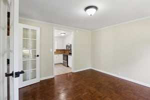 Archer Ave-2305-020.jpg