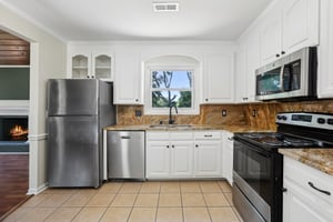Archer Ave-2305-024.jpg
