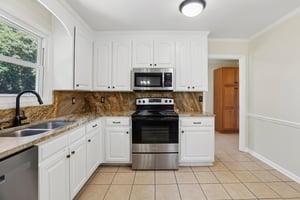 Archer Ave-2305-025.jpg