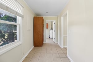 Archer Ave-2305-027.jpg