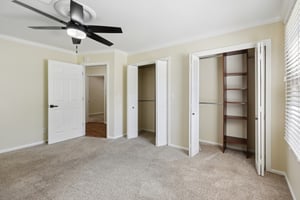 Archer Ave-2305-041.jpg