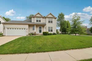 Ashton Dr-0306-002.jpg