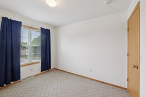 Ashton Dr-0306-032.jpg
